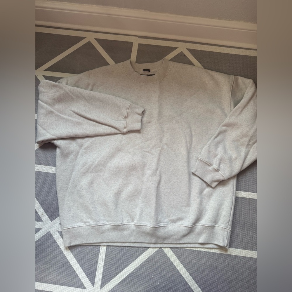 Abercrombie oversized essential crew